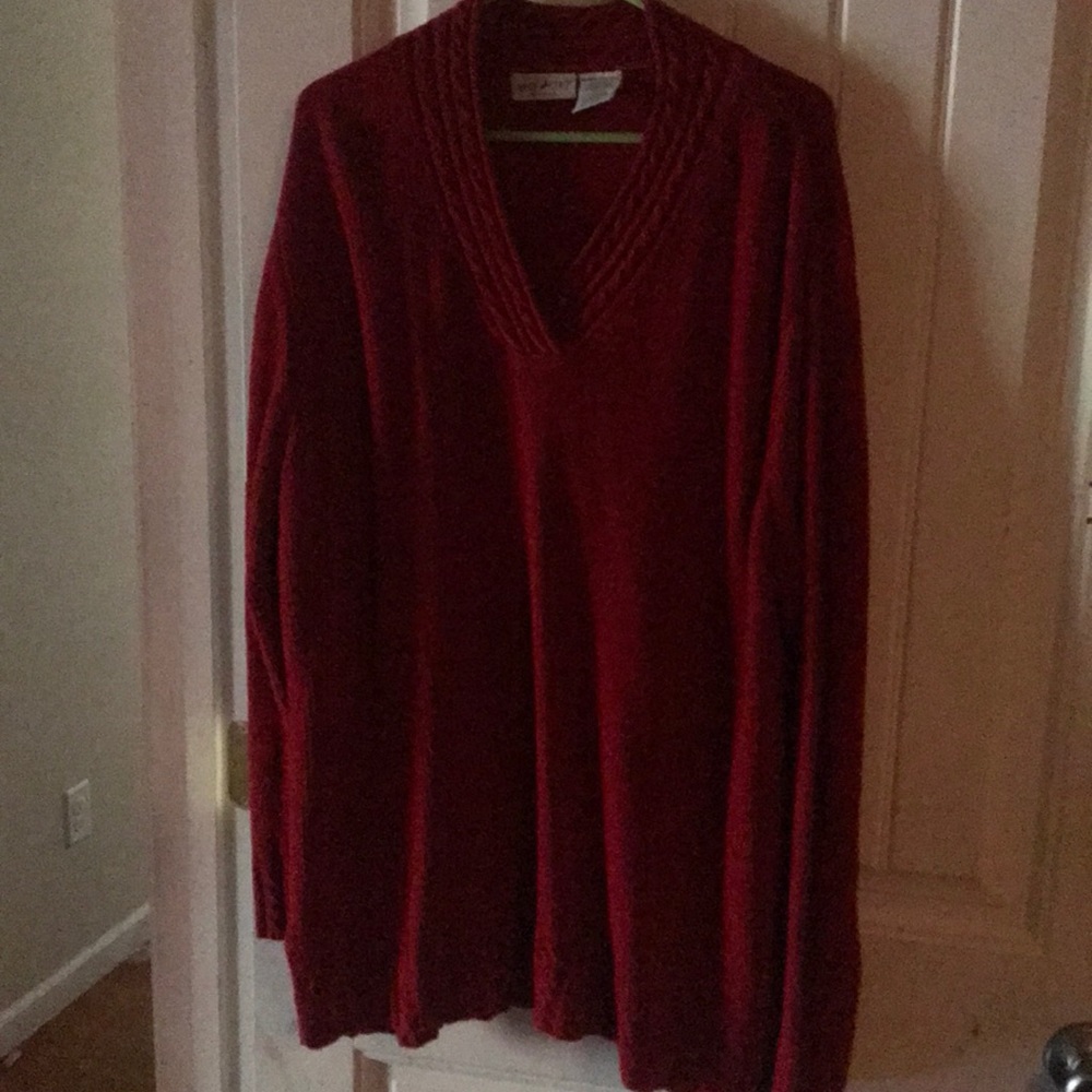 Long sleeve soft sweater